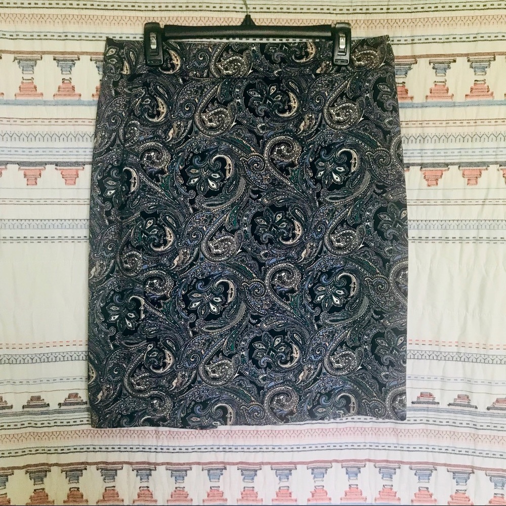 Ann Taylor Pasley Skirt